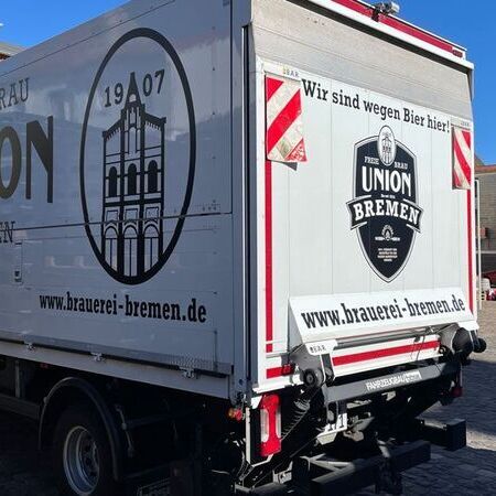 Nutzfahrzeuge │ Fahrzeugbeschriftung in Bremen