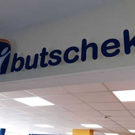 Fräsbuchstaben in Bremen - Werbung