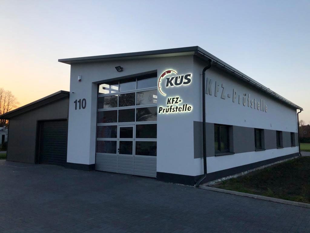 Fräsbuchstaben in Bremen - Werbung